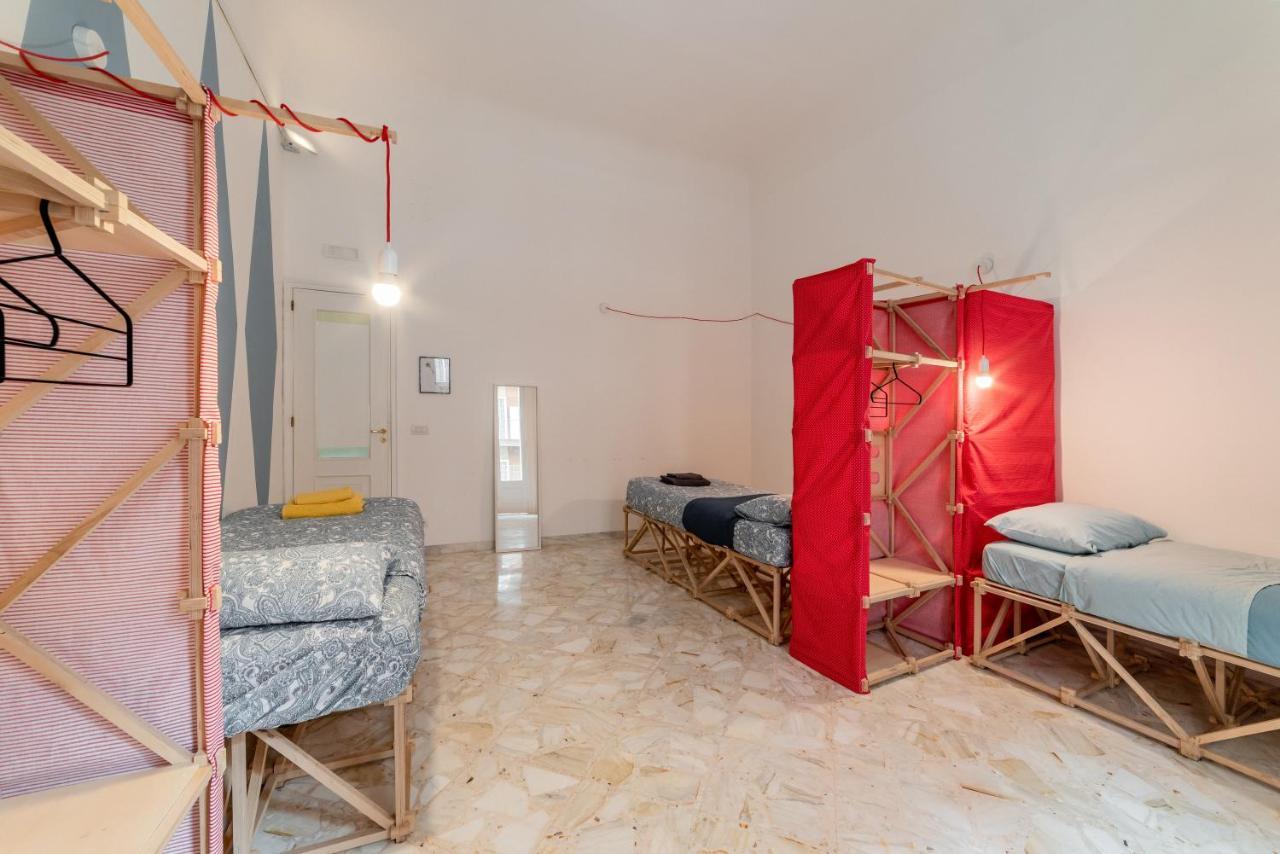 Macchia Mediterranea Guest House Bari Bagian luar foto
