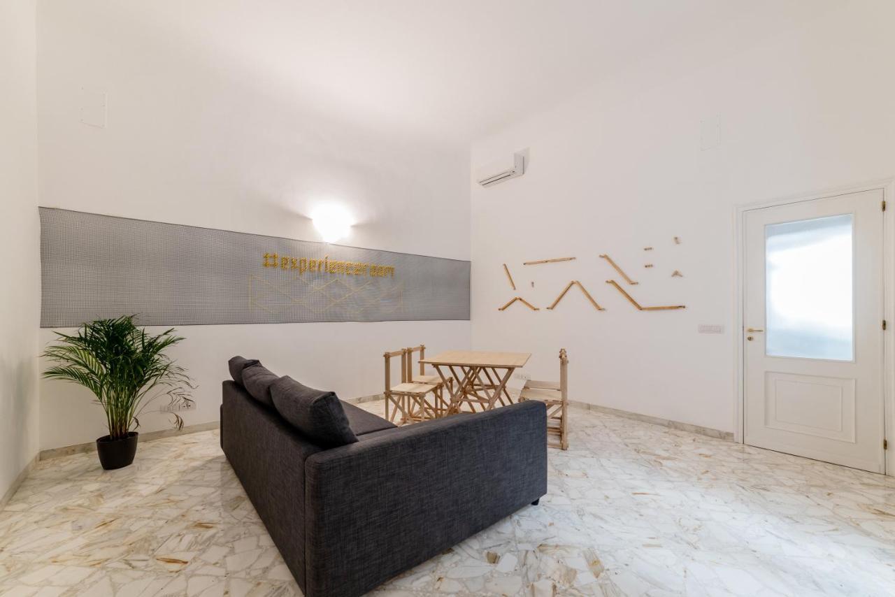 Macchia Mediterranea Guest House Bari Bagian luar foto